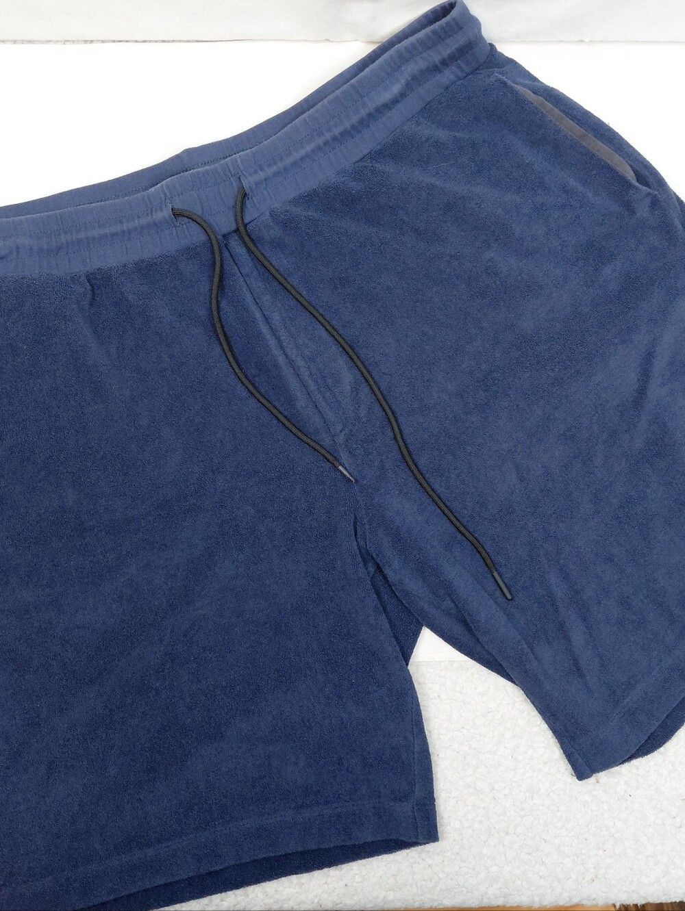 Theory Men's Soft Terry Drawstring Shorts Size XL Navy Blue